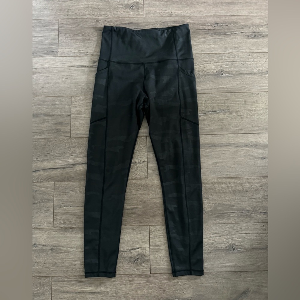 KIAVA Black High-Waist Camo-Print Leggings
